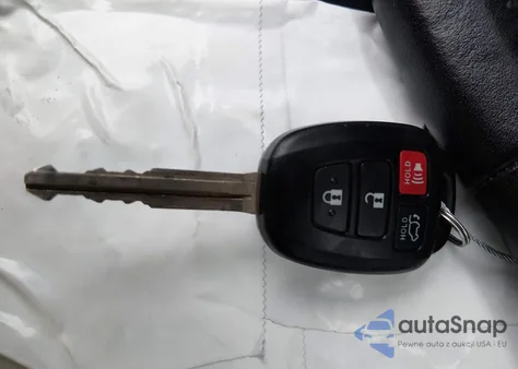2016 Toyota Rav4 Xle from USA, damaged, VIN JTMRFREVXGJ094682
